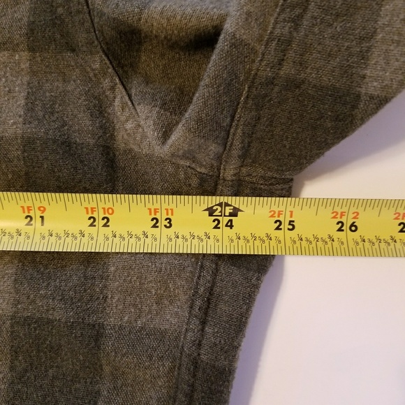 J. Crew men's shirt/long sleeve/elbow patches - Picture 5 of 8